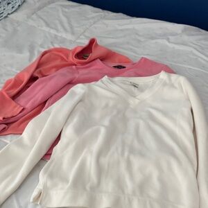Lands' End Women's White V-Neck Sweater with Pink and Coral Layering